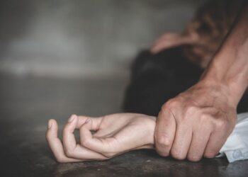 13 және 15 жастағы ағасы мен қарындасын зорлағандар ұсталды