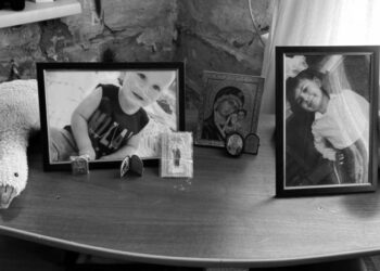 АСТАН УЛАНЫП КӨЗ ЖҰМҒАН ҚОС БҮЛДІРШІННІҢ АНАСЫ ӘДІЛДІК ІЗДЕУДЕ