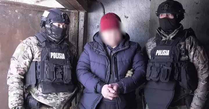 Есірткі сатқан адамдар тобы ұсталды