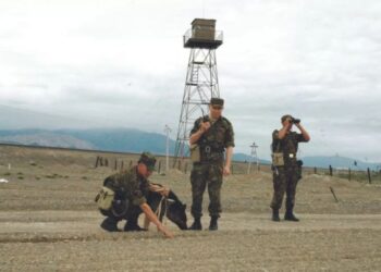 Контрабанда өткізуге көмектескен шекарашы сотталды