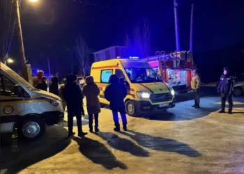 Ақтөбеде тұрғындар кепілге алынып, 2 адам қаза тапты