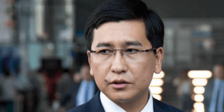 «МӘМС жүйесі түбі тесілген қайық». Аймағамбетов елдегі денсаулық сақтау саласын сынады