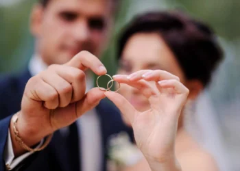 Енді некеге тұрмас бұрын генетикалық тест тапсыру міндетті