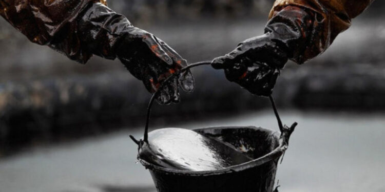 Маңғыстауда 20 тонна тәркіленген мұнай өнімдері сатылмай қалды