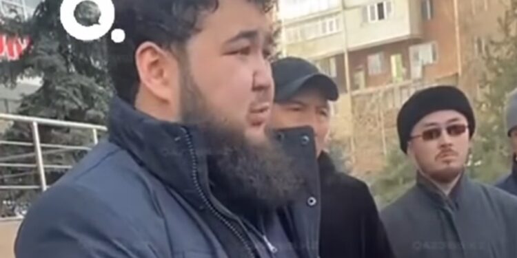 100 миллион теңге: Қажылыққа барамыз деген халық сан соғып қалды