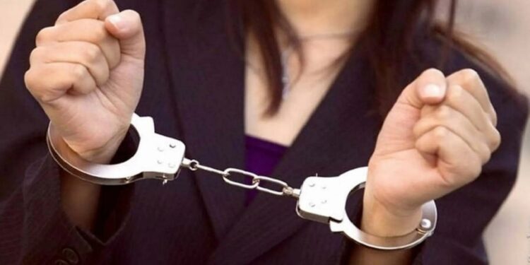 Таразда алаяқтықпен 71 адамды алдаған әйел ұсталды