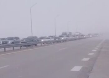 Қарағандыда 1000-нан аса көлік жолда қалып қойды