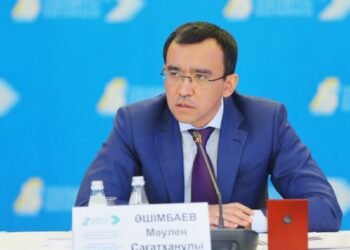 Сенат төрағасы бюджетті үнемдеуді Трамп пен Илон Масктан үйренуге шақырды