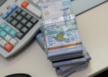 Қызылордада білім беру орталығының есепшісі 50 млн теңге жымқырған