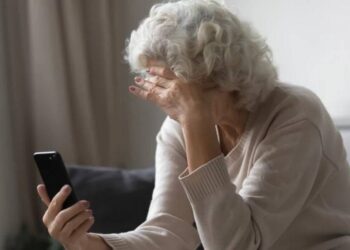 Зейнеткерден 46 млн теңге жымқырған алаяқтар қамауға алынды