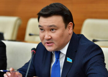 «Коммуналдық қызметтердің тарифтері көтеріледі, біз ештеңе істей алмаймыз» — депутат