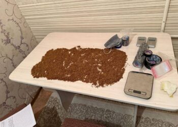 1 келі есірткімен курьер ұсталды