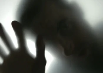 6 адам мүгедек жігітті зорлады деген күдікке ілінді