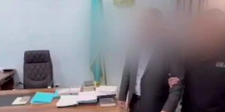 Астанадағы сот сараптамасы орталығының лауазымды тұлғалары 2 миллиардтан астам теңге ұрлады деп күдікке ілінді