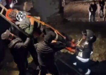 Жетісуда 15 жастағы жасөспірімді бетон плита басып қалды