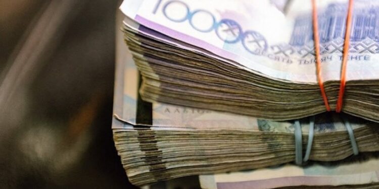 Өскемен мен Семейді жарықтандыру кезінде 2,5 млрд теңге жымқырған