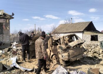 Талдықорғанда үй алдында көлік жарылды, зардап шеккендер бар