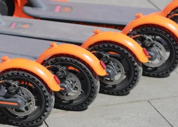 Самокат пен велосипедтерге мемлекеттік нөмір берілуі мүмкін