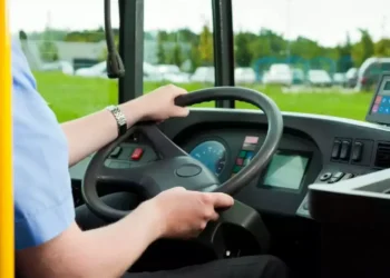 Автобус жаяу жүргіншіні қағып кетті ВИДЕО