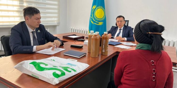 Талдықорғанда 100 мың теңгеге БАД сатып алып ішкен әйел ауруханаға түсті