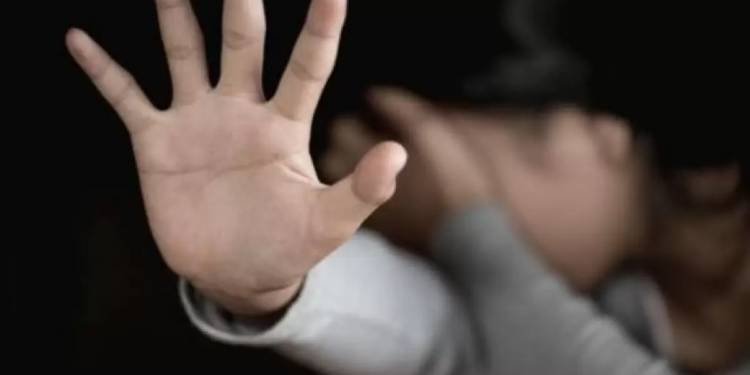 Ер адам туған немересін зорлады деген күдікке ілінді