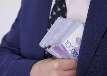 «Заңсыз тексеру жүргізген»: Қызылордада мемлекеттік мекеме қызметкеріне айыппұл салынды