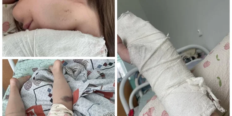 Жедел жәрдем қызметкері әріптесін соққыға жыққан ВИДЕО