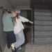 Тұрғын үйдің кіре берісінде қызға шабуыл жасалған ер адам ұсталды ВИДЕО