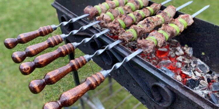 Мектеп бітіруші сыныптасын шампурмен өлтірді: Қанды оқиға туралы жаңа мәліметтер