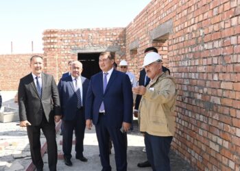 Денсаулық сақтау нысандарының құрылысымен танысты