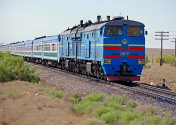 Алматыда екі адамды пойыз қағып, ажал құшты