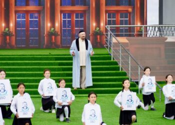 Абай — дана, Абай — дара қазақта