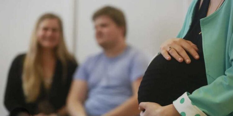 Қызылордалық қыз Грузияда клиникаларды алдаған