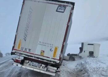 Ақтөбе облысында жантүршігерлік жол апаты: төрт адам қаза тапты