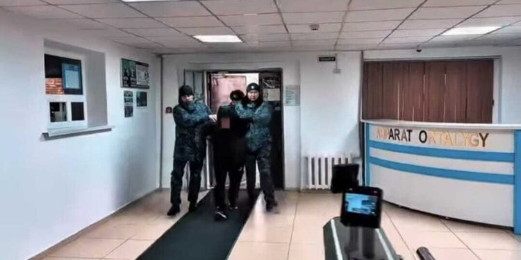 Қызылордада өгей әке қызды аңдыған: күдікті қамауға алынды