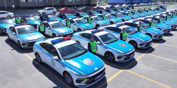 ҚОҒАМДЫҚ ҚАУІПСІЗДІКТІ КҮШЕЙТУ: ПОЛИЦИЯҒА 100 ЖАҢА АВТОКӨЛІК ТАБЫСТАЛДЫ