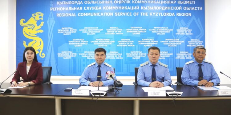 * Қоғам тұрақтылығы – заң мен тәртіптен басталады