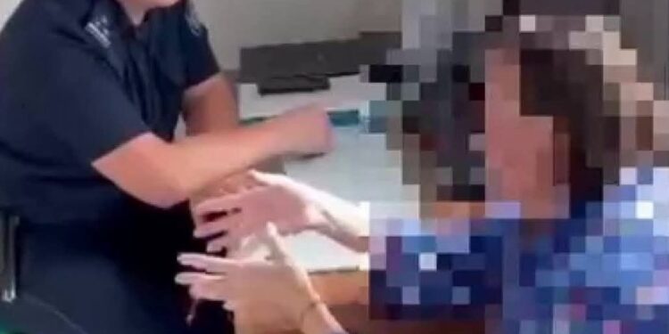 Жамбыл облысында сәбиін қоқыс жәшігіне тастаған әйел ұсталды